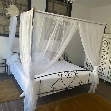 Pensjonat O Cantinho Da Cotovia